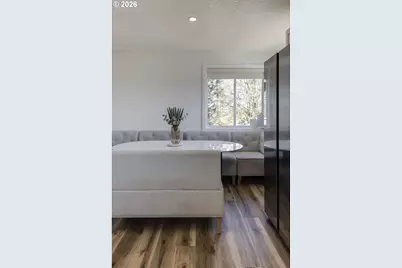 19020 SW Christensen Rd, McMinnville, OR 97128 - Photo 9