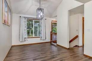 2905 SW Redfern Pl, Gresham, OR 97080 - Photo 9