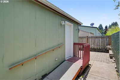 1015 Oak St #99, Silverton, OR 97381 - Photo 31