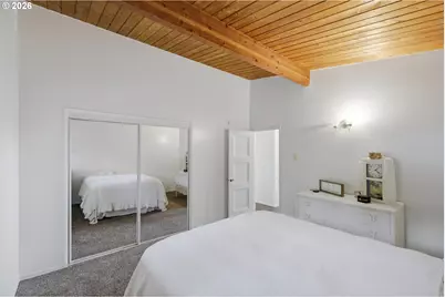290 N 3rd Ct #15, Coos Bay, OR 97420 - Photo 23