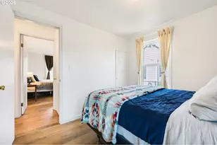 12107 SE Kelly St, Portland, OR 97266 - Photo 21