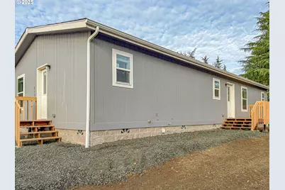 252 NE Third St, Oakland, OR 97462 - Photo 19