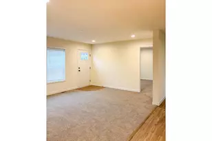 252 NE 3rd St, Oakland, OR 97462 - Photo 3