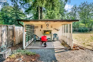89713 Upper Johnson Crk Rd, Walterville, OR 97489 - Photo 43