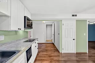24105 SE Williams Pl, Damascus, OR 97089 - Photo 21