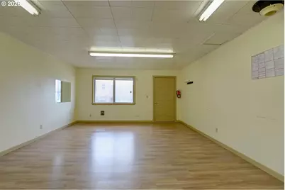 1013 Clark St, Wasco, OR 97065 - Photo 13