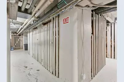 1209 SW 6th Ave #701, Portland, OR 97204 - Photo 41