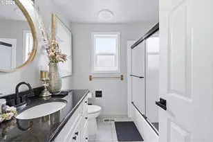 16070 SW Theresa Ct, Beaverton, OR 97007 - Photo 23