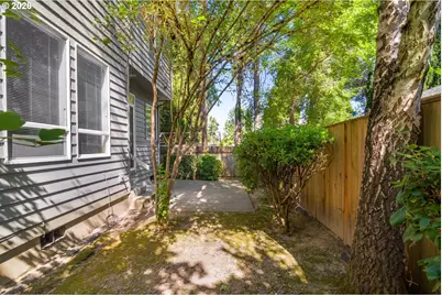 18556 SW Muirfield St, Beaverton, OR 97003 - Photo 23