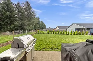 900 Marie St, Mount Angel, OR 97362 - Photo 9