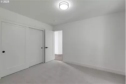 9375 NE Sacramento St, Portland, OR 97220 - Photo 39