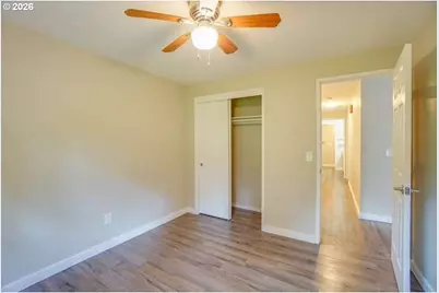 1504 NE 72nd St #4, Vancouver, WA 98665 - Photo 9