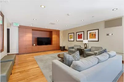 3601 S River Pkwy #2110, Portland, OR 97239 - Photo 37