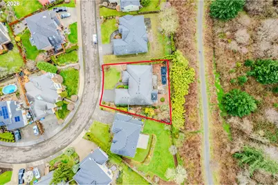 16442 SE High Meadow Loop, Portland, OR 97236 - Photo 37