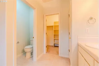 16442 SE High Meadow Loop, Portland, OR 97236 - Photo 31