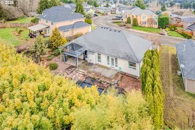 16442 SE High Meadow Loop, Portland, OR 97236 - Photo 35