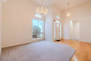 16442 SE High Meadow Loop, Portland, OR 97236 - Photo 9