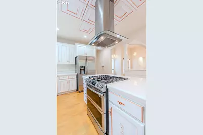 16442 SE High Meadow Loop, Portland, OR 97236 - Photo 13