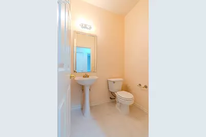 16442 SE High Meadow Loop, Portland, OR 97236 - Photo 27