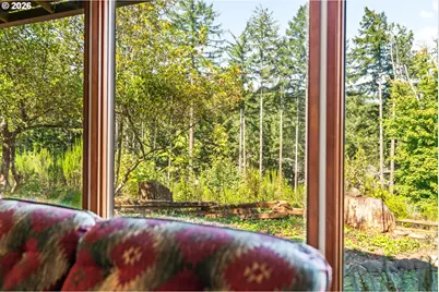 30712 Burkett Rd, Cottage Grove, OR 97424 - Photo 11