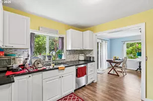 3601 T St, Vancouver, WA 98663 - Photo 11