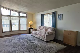 835 SE 1st Ave, Canby, OR 97013 - Photo 9