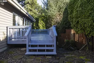 1060 NE 7th Dr, Newport, OR 97365 - Photo 43