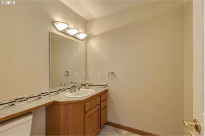 1060 NE 7th Dr, Newport, OR 97365 - Photo 25