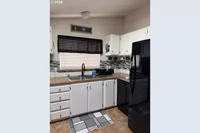 1570 Kallakalla Ct, Florence, OR 97439 - Photo 9