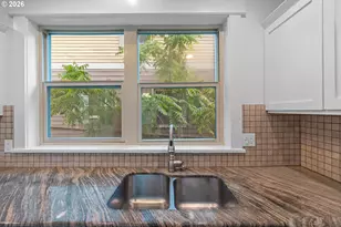 71 NE Graham St, Portland, OR 97212 - Photo 13