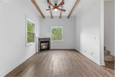 71 NE Graham St, Portland, OR 97212 - Photo 5
