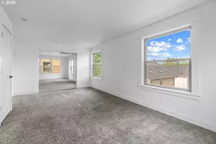 71 NE Graham St, Portland, OR 97212 - Photo 23