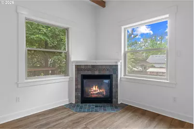 71 NE Graham St, Portland, OR 97212 - Photo 9