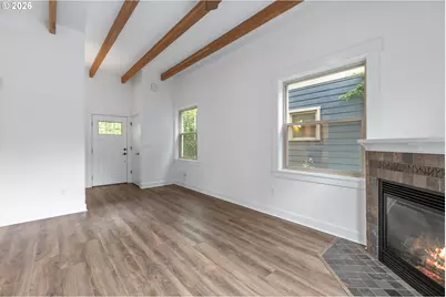 71 NE Graham St, Portland, OR 97212 - Photo 7