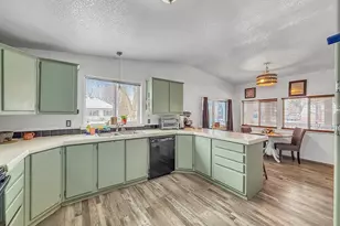 2084 18th St, Baker City, OR 97814 - Photo 13