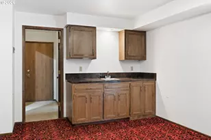 3585 Walton Ln, Eugene, OR 97408 - Photo 29