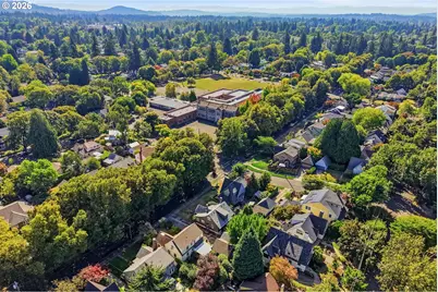 7531 SE Reed College Pl, Portland, OR 97202 - Photo 45