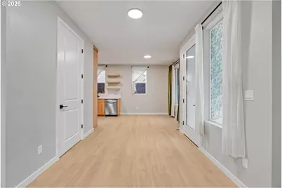 8823 N Endicott Ave, Portland, OR 97217 - Photo 5
