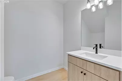 8823 N Endicott Ave, Portland, OR 97217 - Photo 11