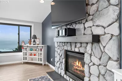 2035 NE 66th St, Lincoln City, OR 97367 - Photo 15