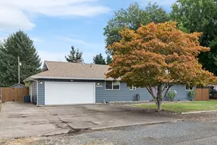 31835 Eastway St, Lebanon, OR 97355 - Photo 3