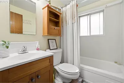 1237 Quinn Rd, Woodburn, OR 97071 - Photo 19