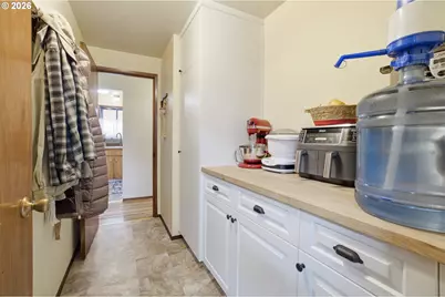 1237 Quinn Rd, Woodburn, OR 97071 - Photo 17