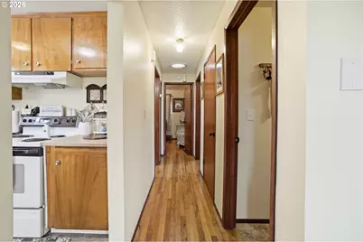 1237 Quinn Rd, Woodburn, OR 97071 - Photo 13