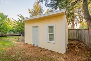 515 Fulvue Dr, Eugene, OR 97405 - Photo 31