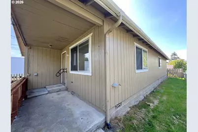 620 S Wasson St, Coos Bay, OR 97420 - Photo 23