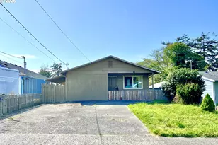 620 S Wasson St, Coos Bay, OR 97420 - Photo 1
