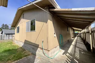 620 S Wasson St, Coos Bay, OR 97420 - Photo 19