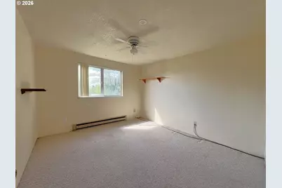 620 S Wasson St, Coos Bay, OR 97420 - Photo 11