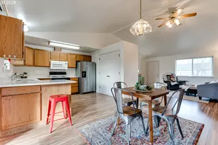 3497 Douglas Dr, Springfield, OR 97478 - Photo 7